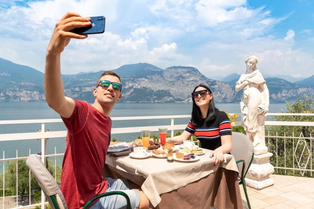 Hotel Eden Brenzone sul Garda Zewnętrze zdjęcie