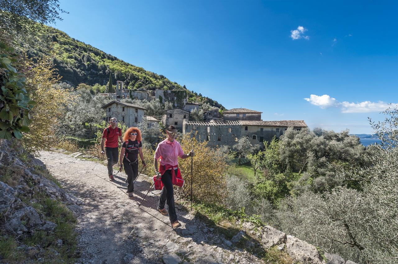 Hotel Eden Brenzone sul Garda Zewnętrze zdjęcie